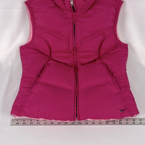 Nike Therma-FIT Puffer Vest Magenta/Light Pink Reversible Women’s Size Medium - Picture 13 of 16